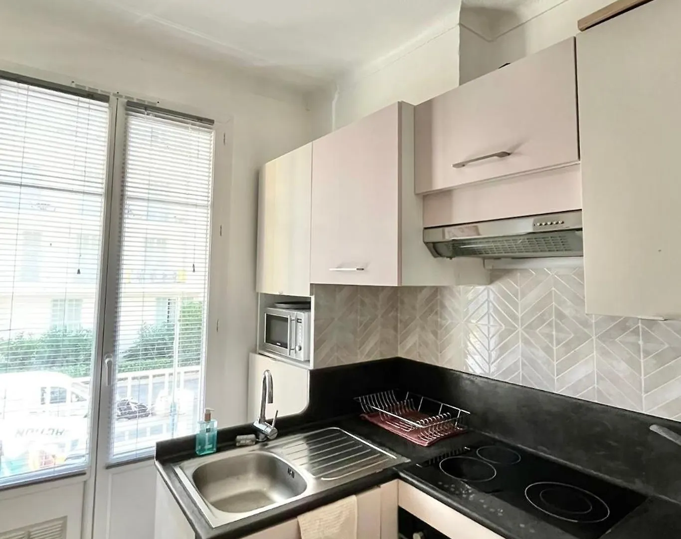 Cosy Apartment - 15 Min From Beach - Free Parking Nice